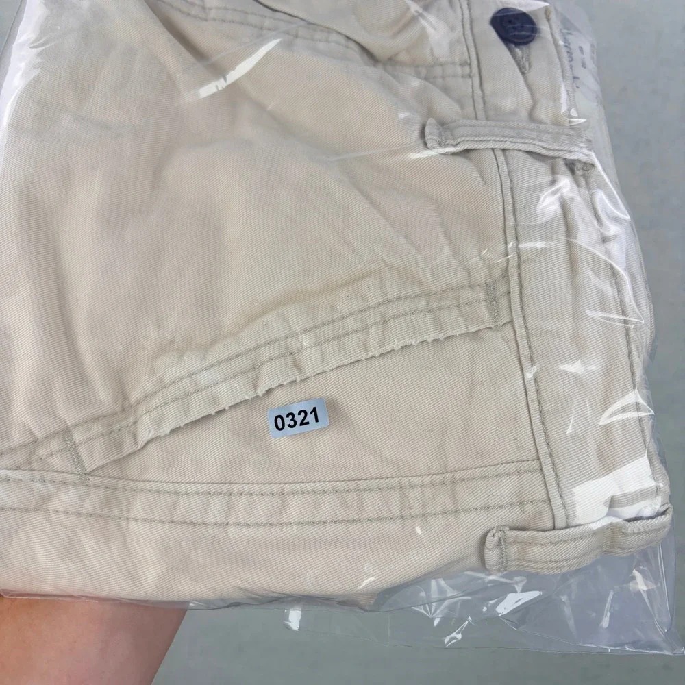 VTG Abercrombie & Fitch Mens Khaki Tan Cotton Twill Button Fly Chino Shorts 32